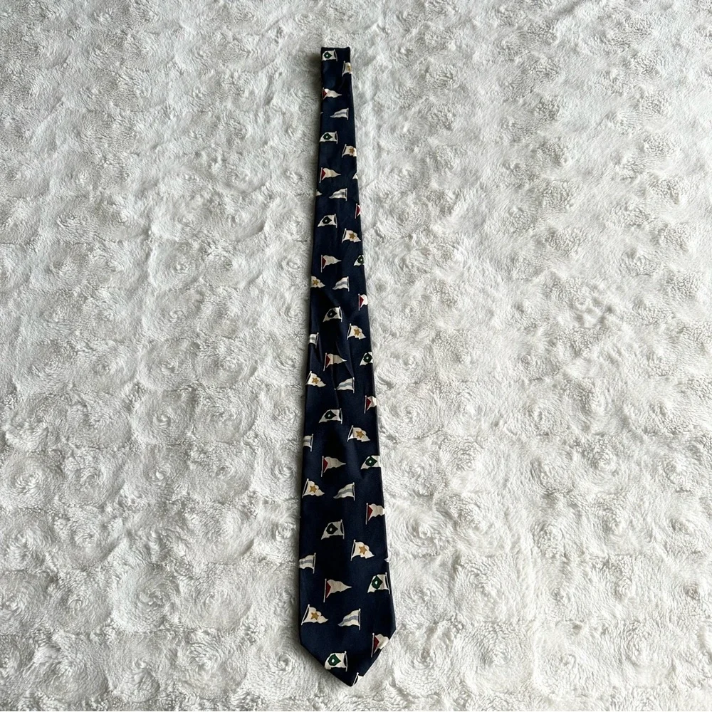 Vintage Gap Necktie Mens Navy Silk Nautical Flags Sailing Boat Coastal Preppy